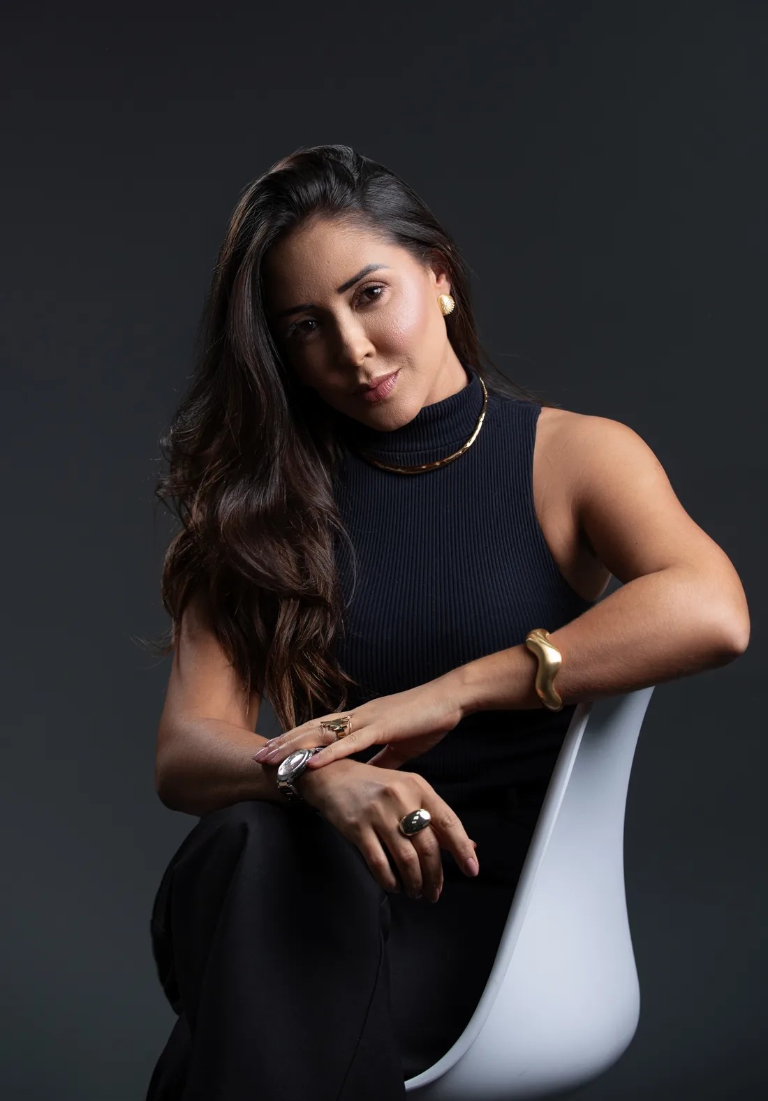 Deolane Paz, autora do ebook
